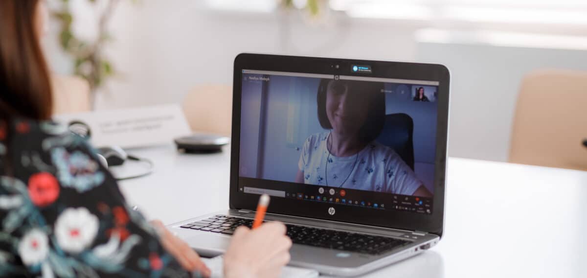 9 Tips for Empowering Communication in Distributed Teams